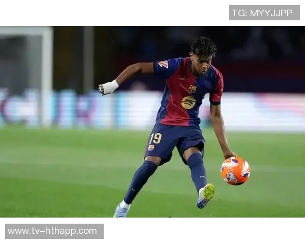 布鲁日巧妙应对巴萨亚马尔再次展现出非凡实力与潜力 布鲁日巧妙应对巴萨亚马尔再次展现出非凡实力与潜力