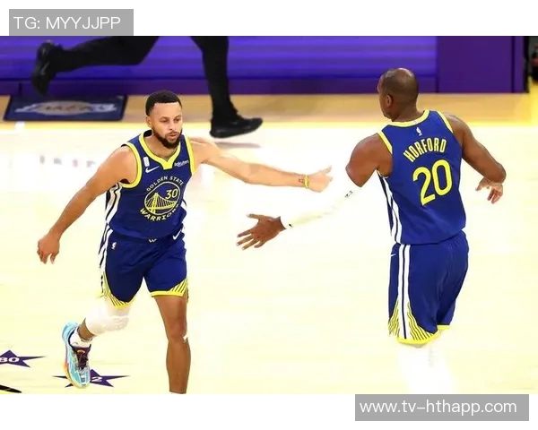 三后卫战术与死亡五小的碰撞湖勇防守短板成最大差距之源 三后卫战术与死亡五小的碰撞湖勇防守短板成最大差距之源