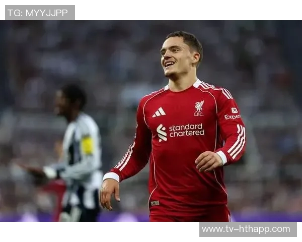 卡恩点评维尔茨在利物浦需增强自信以适应强队环境